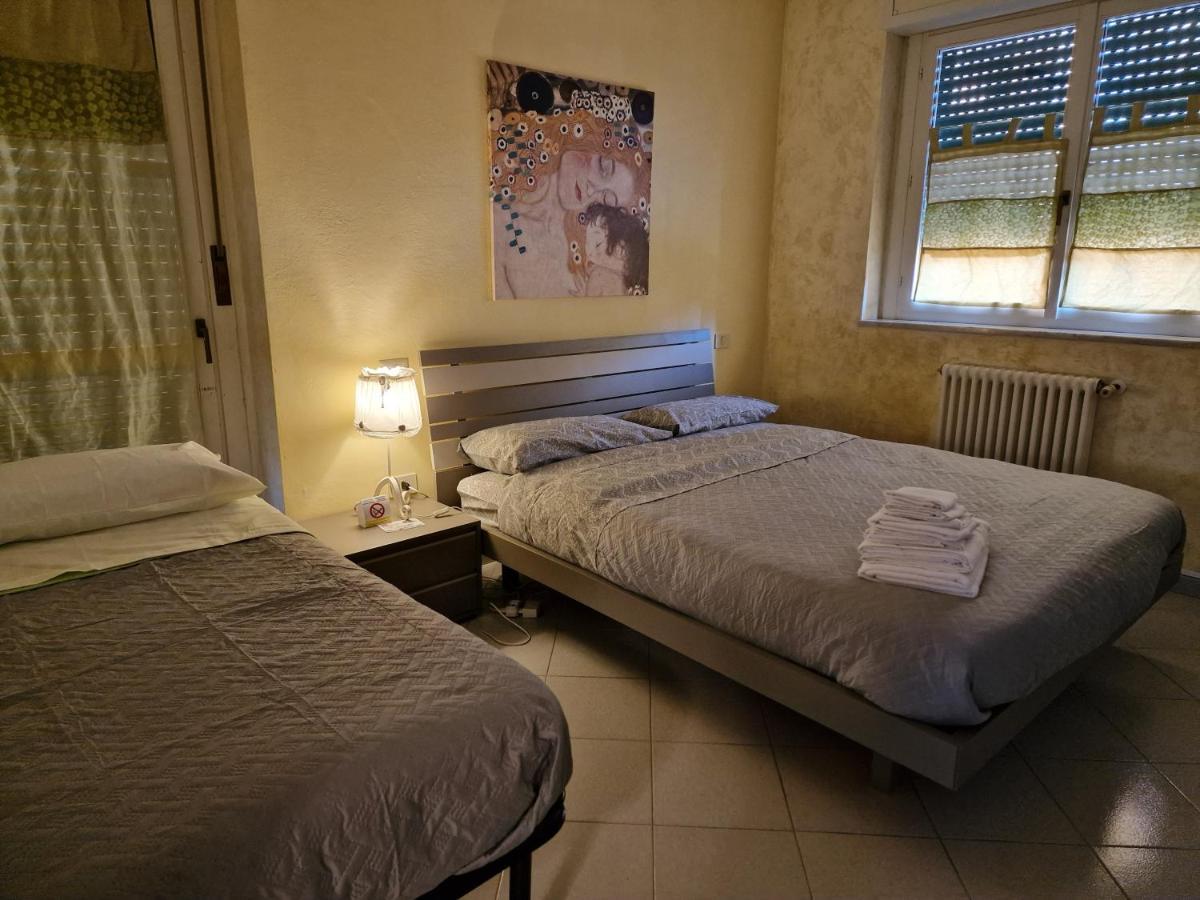 Casa Parco Levante Ливорно Екстериор снимка